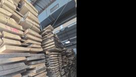 Dąb Tarcica stolarska |  Drewno twarde | Tarcica | ZEOS Jevíčko s.r.o.