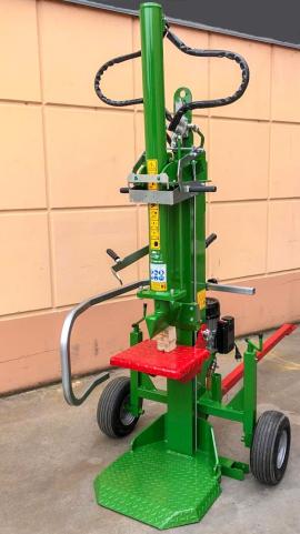 Rozdrabniacz Štípačka řady Derky |  Przerób odpadu z Drewa | Maszyny do obróbki drewna | Drekos Made s.r.o